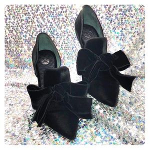 Tory Burch Black Velvet Bow Clara 110mm pumps